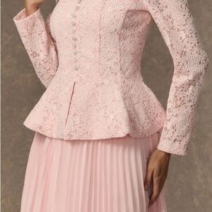 Elegant Pink Lace Skirt Set